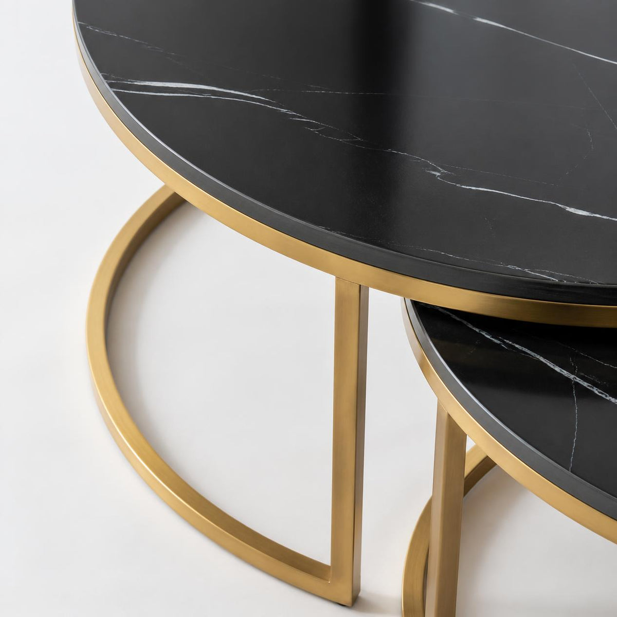 The ORBITA N – Nesting Round Coffee Tables (Set of 2)