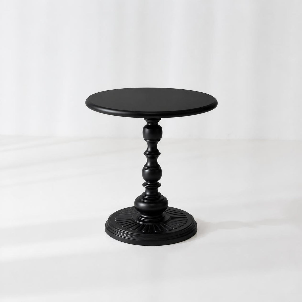 The BAROQ N – Classic Pedestal Side Table