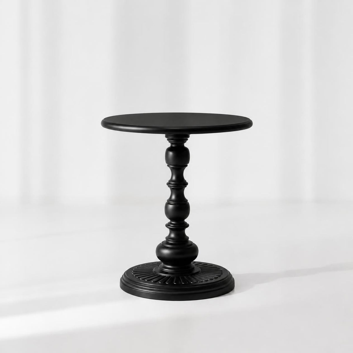 The BAROQ N – Classic Pedestal Side Table