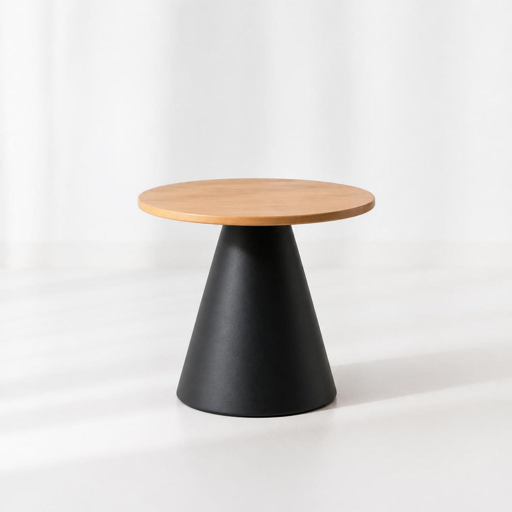 The CONIA N – Round Cone-Base Table