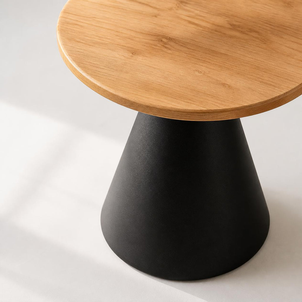 The CONIA N – Round Cone-Base Table