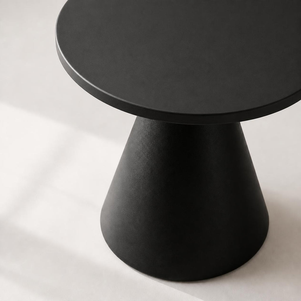 The CONIA N – Round Cone-Base Table